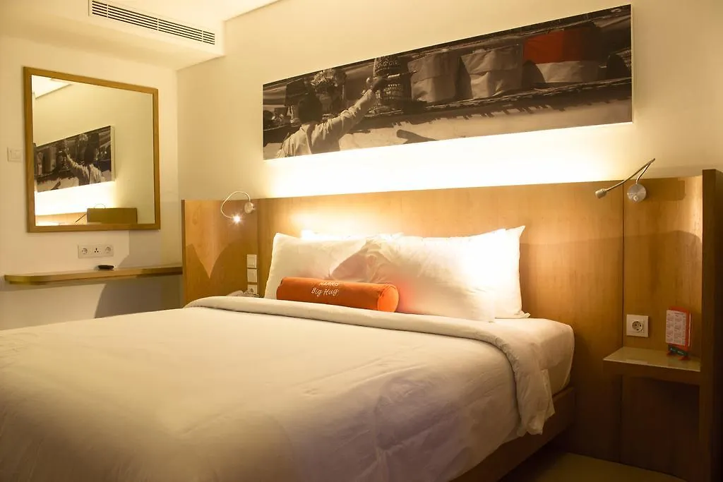 Harris Hotel Kuta Galleria - Bali
