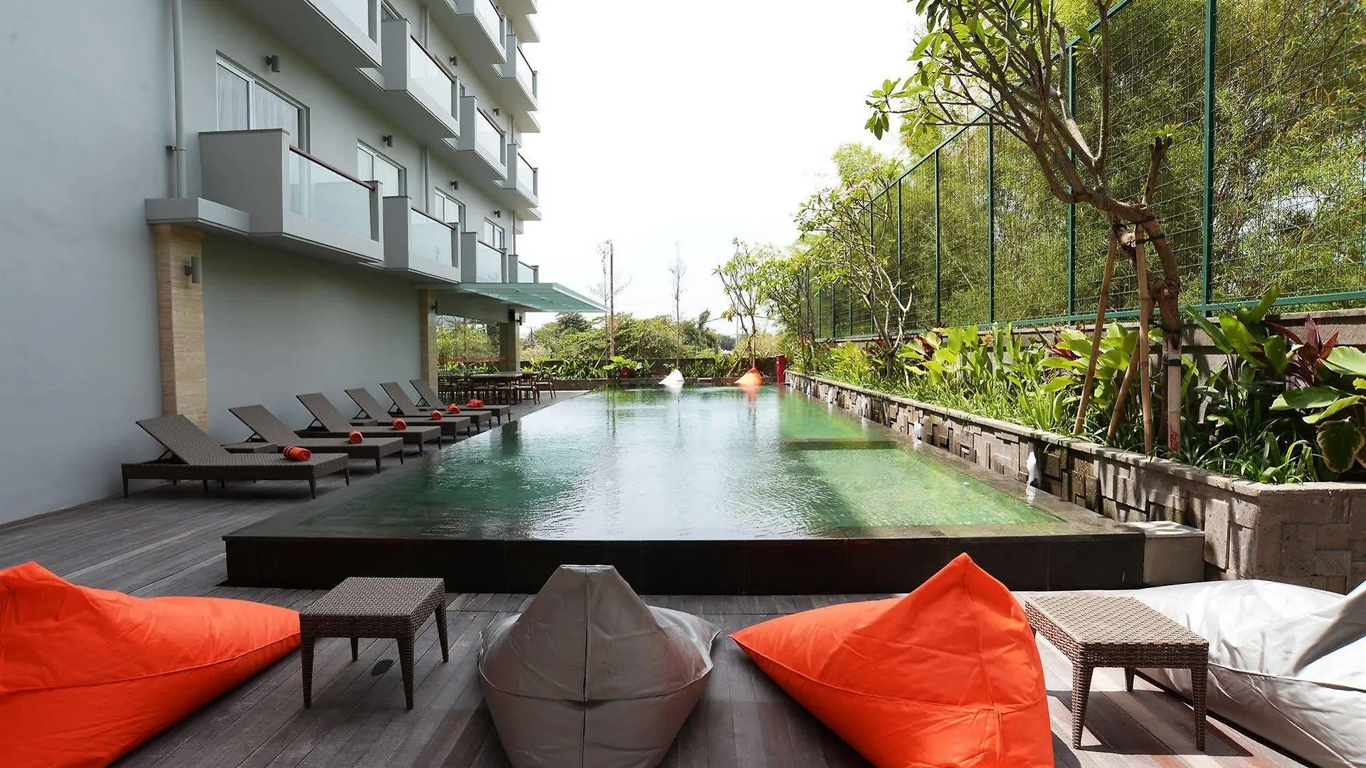 Harris Hotel Kuta Galleria - Bali