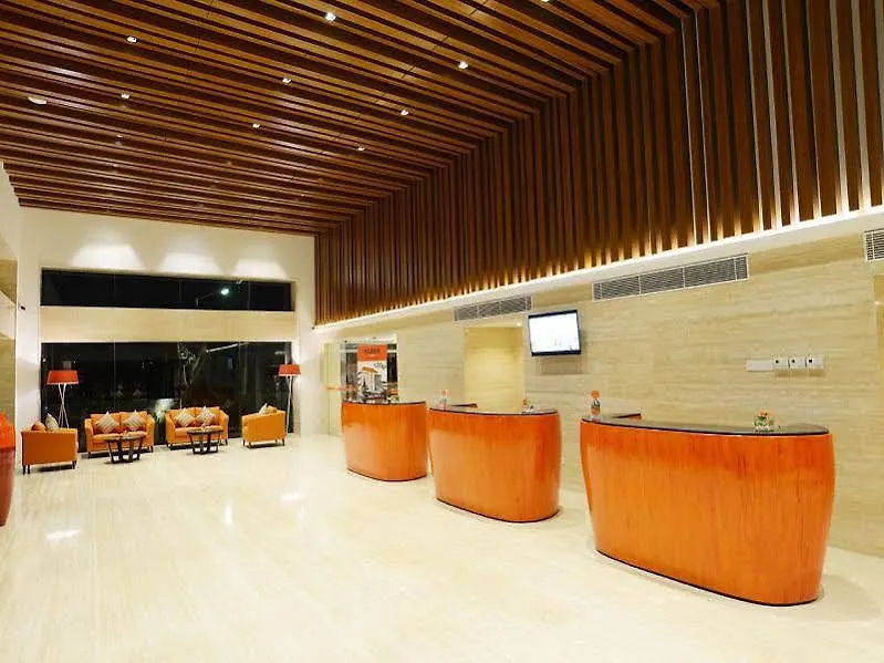 Harris Hotel Kuta Galleria - Bali